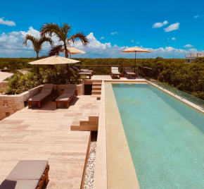 Amethyst - Pool and Gym only 10 min to the Free Beach Club
